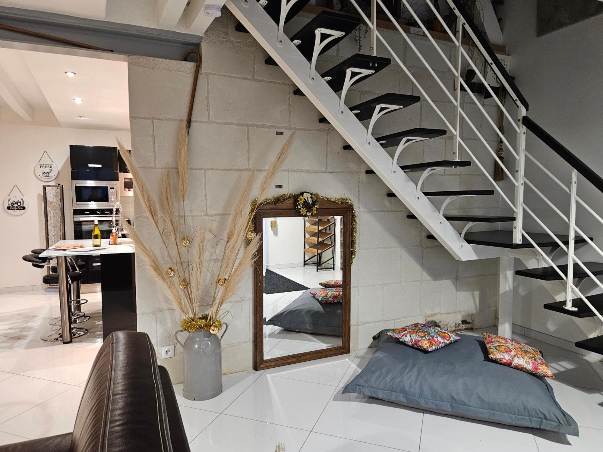 Comme A La Maison Couffy Экстерьер фото